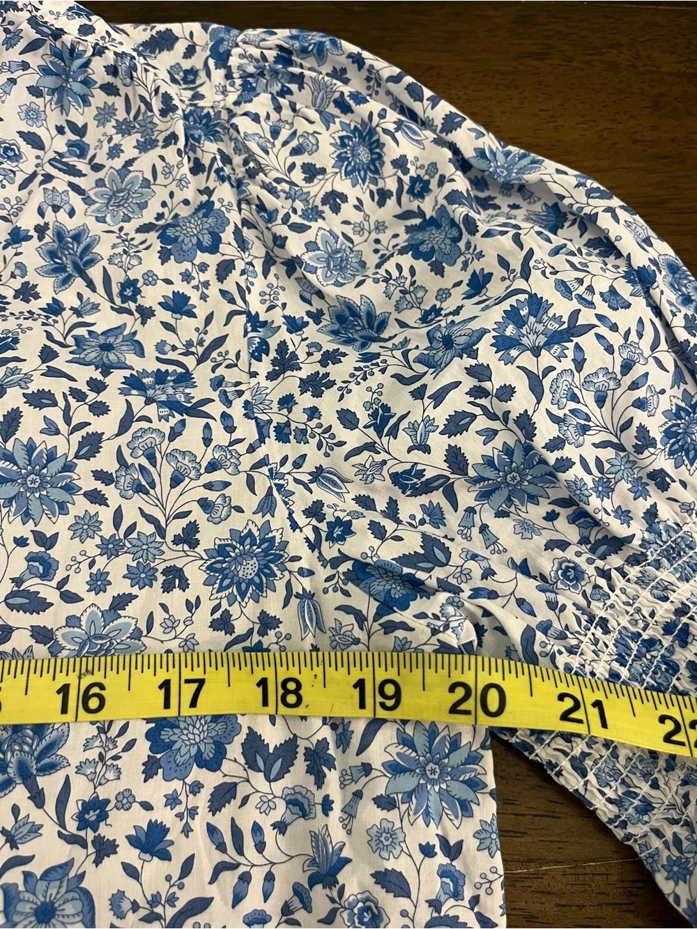 J. Crew Ruffleneck Keyhole Top in Liberty Grace Emily Bell fabric Cotton Medium - Picture 10 of 16